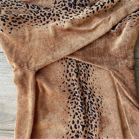 Vintage Tradition Leopard  Print Soft High Neck Sweater - Picture 15 of 15